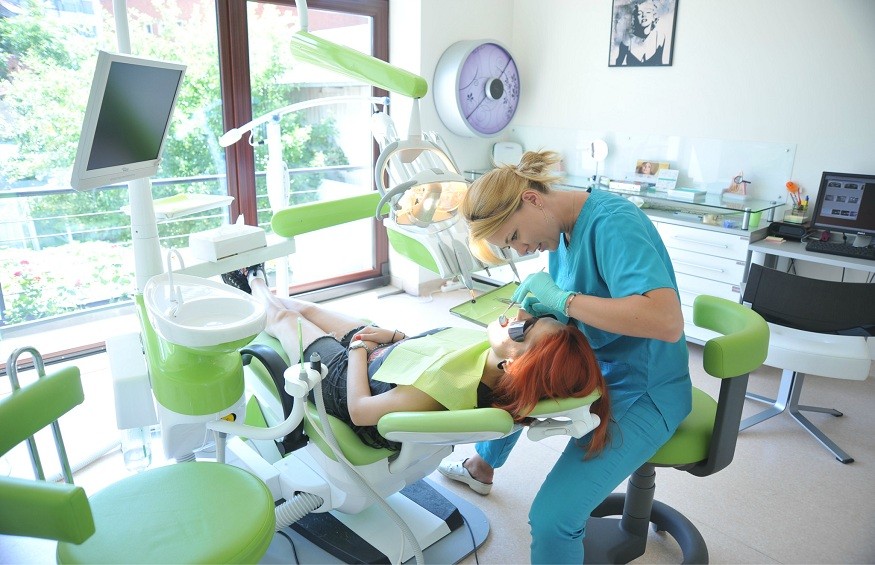 Iqaluit Dental Clinic Provides You with Oral Hygiene Instructions