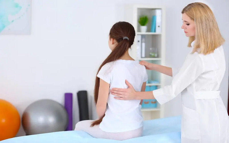 Complete Guide to Scoliosis Treatment in UAE
